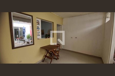 Casa à venda com 170m², 3 quartos e 4 vagasÁrea comum