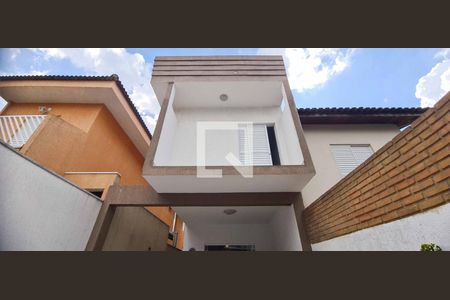Casa à venda com 170m², 3 quartos e 4 vagasFachada
