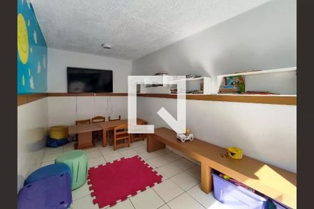 Apartamento à venda com 47m², 2 quartos e sem vagaÁrea comum