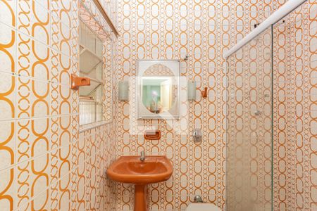 Casa à venda com 380m², 3 quartos e 4 vagasBanheiro