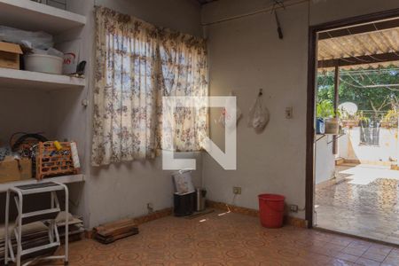 Casa à venda com 138m², 2 quartos e 2 vagas Casa à venda com 138m², 2 quartos e 2 vagasQuarto de Serviço