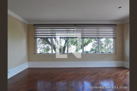 Sala de casa de condomínio à venda com 3 quartos, 170m² em Vila Madalena, São Paulo