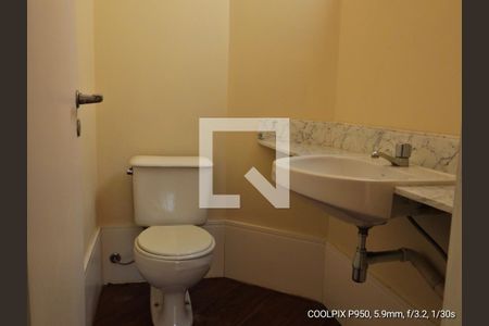 Lavabo de casa de condomínio para alugar com 3 quartos, 170m² em Vila Madalena, São Paulo