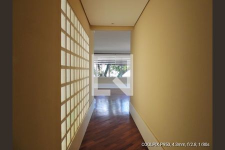 Sala de casa de condomínio para alugar com 3 quartos, 170m² em Vila Madalena, São Paulo