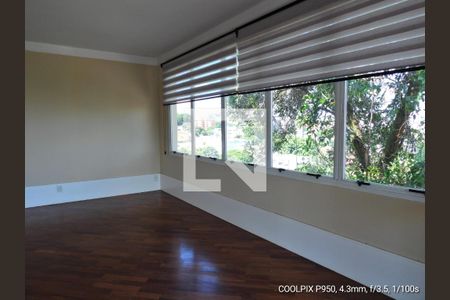 Sala de casa de condomínio para alugar com 3 quartos, 170m² em Vila Madalena, São Paulo