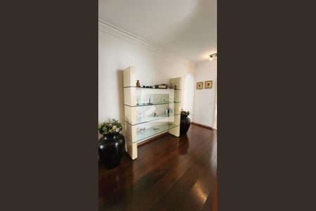 Apartamento para alugar com 350m², 5 quartos e 3 vagas Apartamento para alugar com 350m², 5 quartos e 3 vagasHall de entrada apartamento