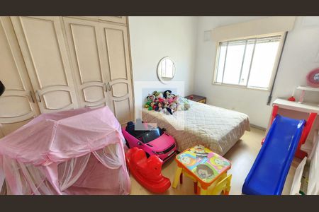 Apartamento para alugar com 350m², 5 quartos e 3 vagas Apartamento para alugar com 350m², 5 quartos e 3 vagasQuarto 4 - Armários
