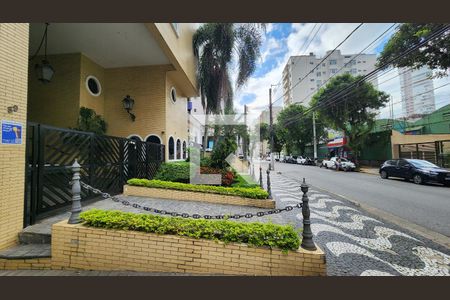 Apartamento para alugar com 350m², 5 quartos e 3 vagas Apartamento para alugar com 350m², 5 quartos e 3 vagasVista da Rua