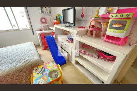 Apartamento para alugar com 350m², 5 quartos e 3 vagas Apartamento para alugar com 350m², 5 quartos e 3 vagasQuarto 4 - Armários