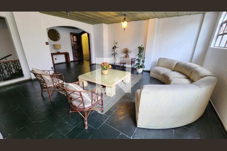 Apartamento para alugar com 350m², 5 quartos e 3 vagas Apartamento para alugar com 350m², 5 quartos e 3 vagasHall de entrada