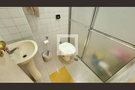 Apartamento para alugar com 350m², 5 quartos e 3 vagas Apartamento para alugar com 350m², 5 quartos e 3 vagasBanheiro de serviço