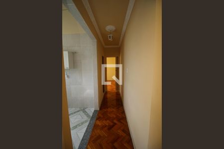 Sala - Corredor de apartamento para alugar com 1 quarto, 50m² em Penha Circular, Rio de Janeiro