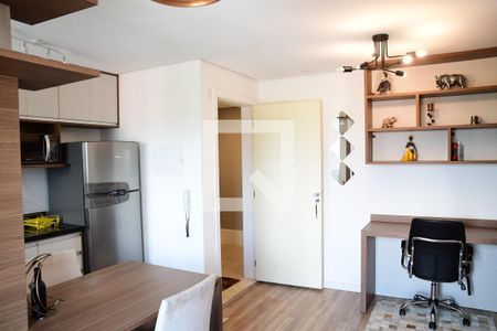 Sala de apartamento para alugar com 1 quarto, 38m² em Granja Viana, Cotia