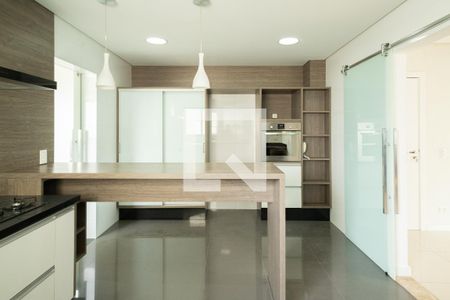 Apartamento para alugar com 106m², 2 quartos e 2 vagasCozinha