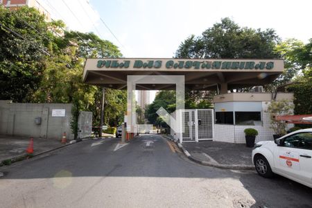 Apartamento para alugar com 90m², 3 quartos e 1 vaga Apartamento para alugar com 90m², 3 quartos e 1 vagaFachada