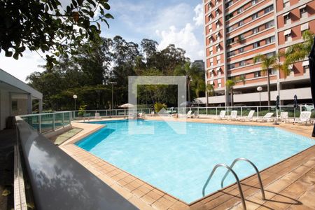 Apartamento para alugar com 90m², 3 quartos e 1 vaga Apartamento para alugar com 90m², 3 quartos e 1 vagaÁrea comum - Piscina