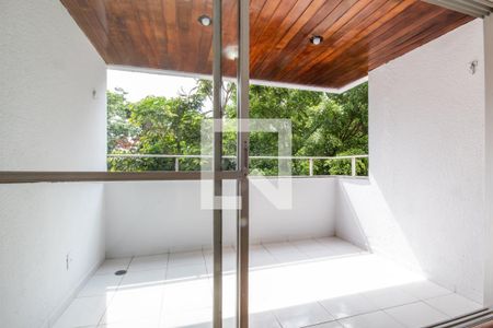 Sacada de apartamento para alugar com 3 quartos, 90m² em Vila Yara, Osasco