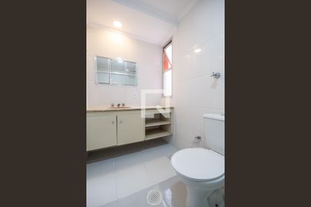 Apartamento para alugar com 90m², 3 quartos e 1 vaga Apartamento para alugar com 90m², 3 quartos e 1 vagaBanheiro da Suíte