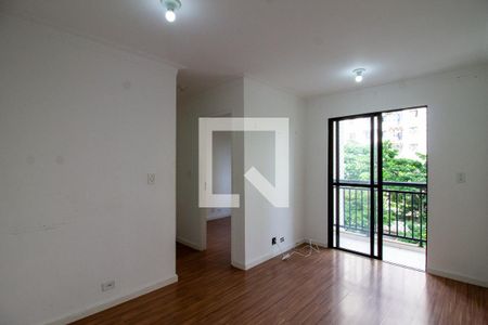 Apartamento para alugar com 55m², 2 quartos e 1 vaga Apartamento para alugar com 55m², 2 quartos e 1 vagaSala
