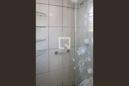 Casa à venda com 128m², 3 quartos e 1 vagaCasa 2 - Banheiro