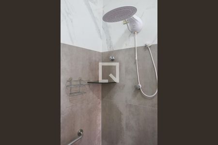 Casa à venda com 128m², 3 quartos e 1 vagaBanheiro