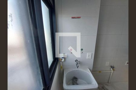 Apartamento à venda com 72m², 2 quartos e 1 vagaÁrea de Serviço