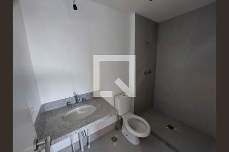Apartamento à venda com 72m², 2 quartos e 1 vagaBanheiro da Suite