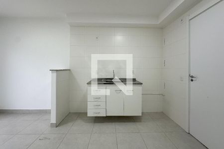Apartamento à venda com 44m², 2 quartos e sem vaga Apartamento à venda com 44m², 2 quartos e sem vagaCozinha e Área de Serviço