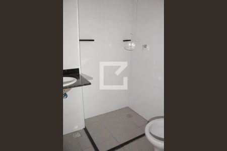 Banheiro de apartamento para alugar com 2 quartos, 42m² em Vila Libanesa, São Paulo