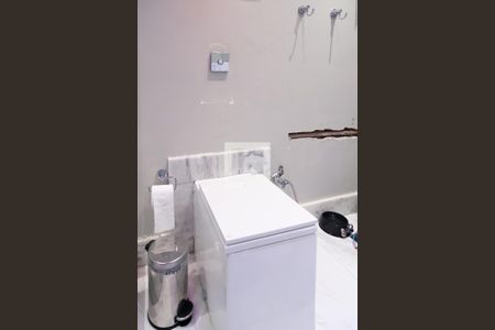 Apartamento para alugar com 147m², 1 quarto e sem vaga Apartamento para alugar com 147m², 1 quarto e sem vagaBanheiro