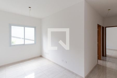 Sala de apartamento para alugar com 2 quartos, 34m² em Vila Irmaos Arnoni, São Paulo