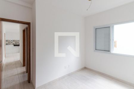 Quarto 1 de apartamento para alugar com 2 quartos, 34m² em Vila Irmaos Arnoni, São Paulo