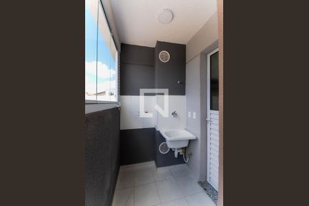 Apartamento para alugar com 42m², 2 quartos e 1 vaga Apartamento para alugar com 42m², 2 quartos e 1 vagaÁrea de Serviço