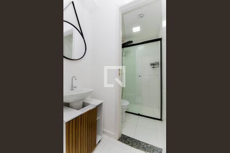 Apartamento para alugar com 42m², 2 quartos e 1 vaga Apartamento para alugar com 42m², 2 quartos e 1 vagaBanheiro