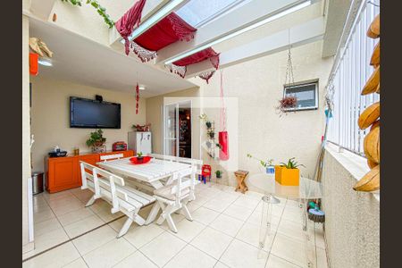 Apartamento à venda com 152m², 2 quartos e 2 vagasTerraço