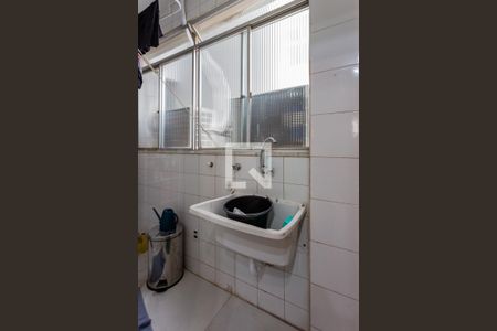 Apartamento para alugar com 70m², 2 quartos e 1 vagaÁrea de Serviço