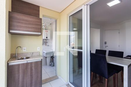 Sacada de apartamento à venda com 2 quartos, 53m² em Presidente Altino, Osasco