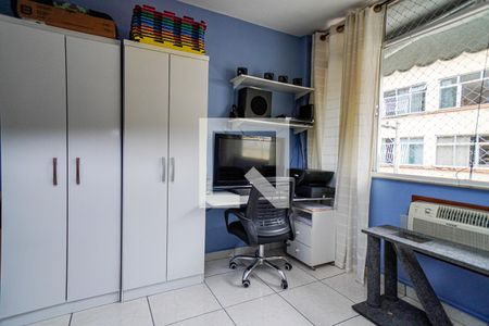 Quarto de apartamento à venda com 2 quartos, 76m² em Fonseca, Niterói