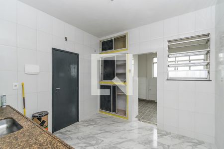 Apartamento à venda com 80m², 2 quartos e sem vaga Apartamento à venda com 80m², 2 quartos e sem vagaCozinha