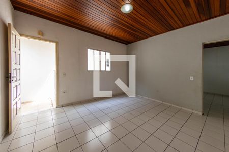 Casa para alugar com 2 quartos, 70m² em Vila Primavera, São Paulo
