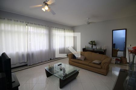 Sala de apartamento para alugar com 2 quartos, 128m² em Penha, Rio de Janeiro