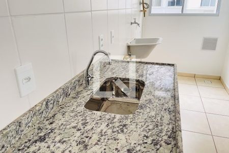 Casa para alugar com 44m², 2 quartos e 1 vaga Casa para alugar com 44m², 2 quartos e 1 vagaCozinha