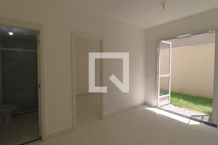 Sala de apartamento para alugar com 2 quartos, 54m² em Socorro, São Paulo