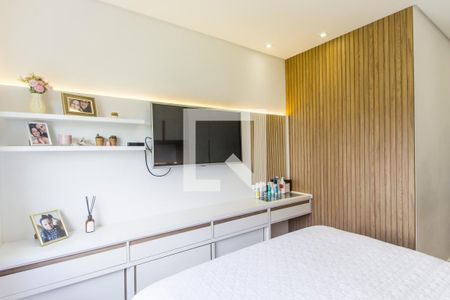 Apartamento à venda com 70m², 2 quartos e 2 vagasSuíte 1