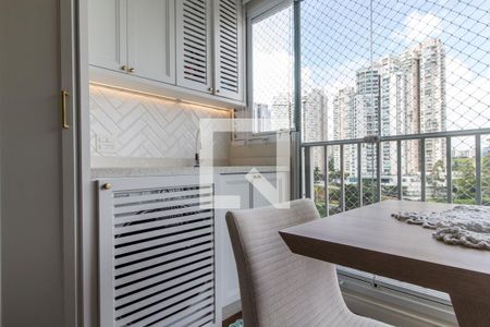 Apartamento à venda com 70m², 2 quartos e 2 vagasÁrea de Serviço