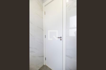 Apartamento à venda com 70m², 2 quartos e 2 vagasBanheiro da Suíte 1