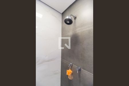 Apartamento à venda com 70m², 2 quartos e 2 vagasBanheiro da Suíte 1