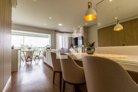 Sala de Jantar de apartamento à venda com 2 quartos, 70m² em Alphaville Empresarial, Barueri