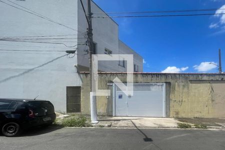 Casa à venda com 196m², 3 quartos e 3 vagasFachada