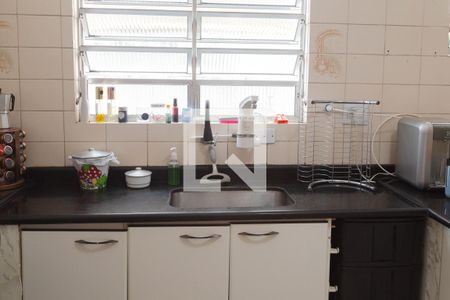 Casa à venda com 119m², 3 quartos e 2 vagasCozinha